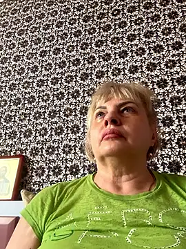 AnastasiaGrey777 – live chatrum