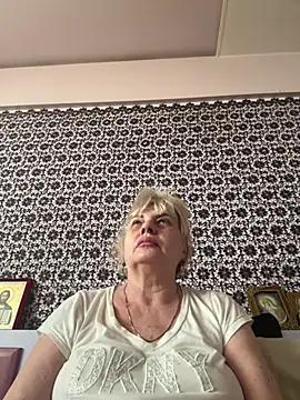 Show webcam de AnastasiaGrey777