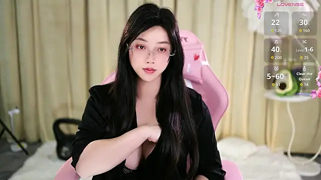 Ciccc-MM's Live XXX Chat