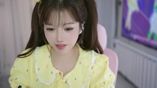 Cecily2 现场XXX聊天