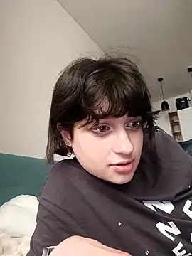 Show modela zyranoct na web-kameri