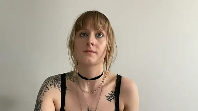 LaraLovely – webcam-show