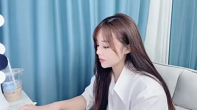 Qingqing19's Live XXX Chat
