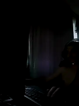 Show modela KaspaRo22 na web-kameri