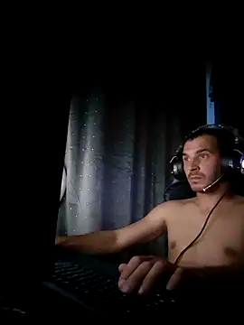 KaspaRo22 Show in webcam