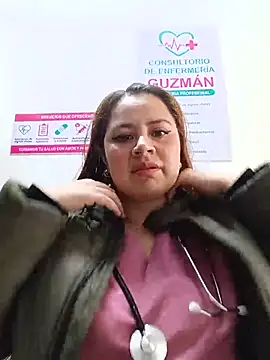 VANESSA__28 Adlı Modelin Canlı XXX Sohbeti