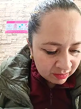 VANESSA__28 webkamerás műsora