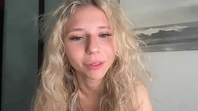 anyaa777's Webcam Show