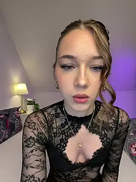 _sweetsophia_'s Webcam Show