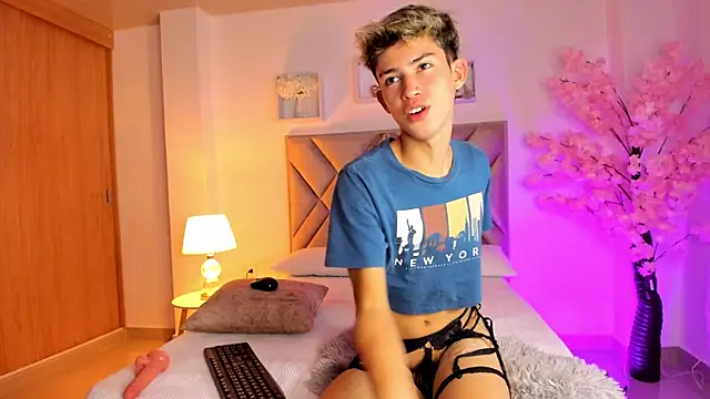 Baby_noahtt: вебкам-шоу