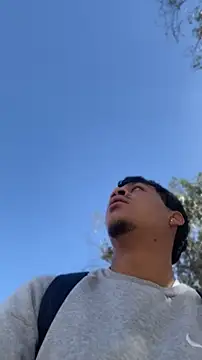 عرض كام Ugh_Manux