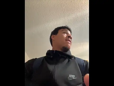 عرض كام Ugh_Manux