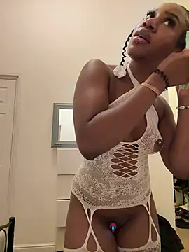 عرض كام AaliyahBlackxox