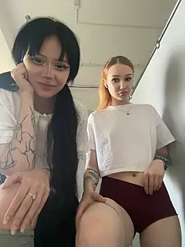 Show modela sukidaa na web-kameri