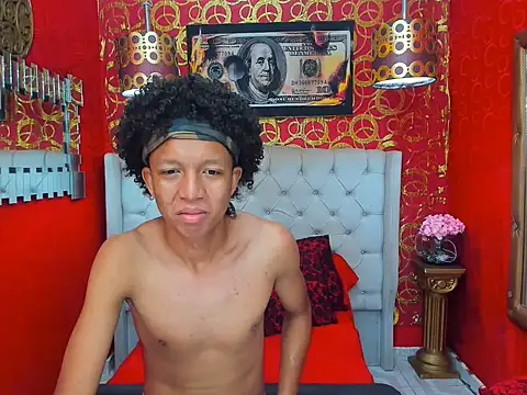 skinny20boy webcam show