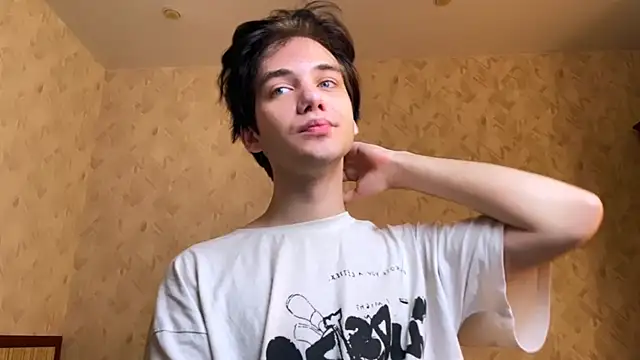 Show modela Zombde na web-kameri