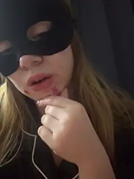 Vaimonroi webkamerás műsora