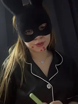 XXX chat uživo modela Vaimonroi