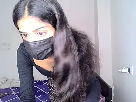 SASSY__BABY_ – Live XXX-chat