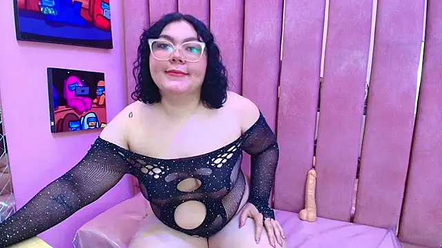Sweet_Nova_ Chat XXX live