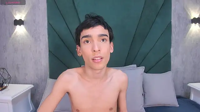 Andy_vergara1 Adlı Modelin Web Kamerası Şovu