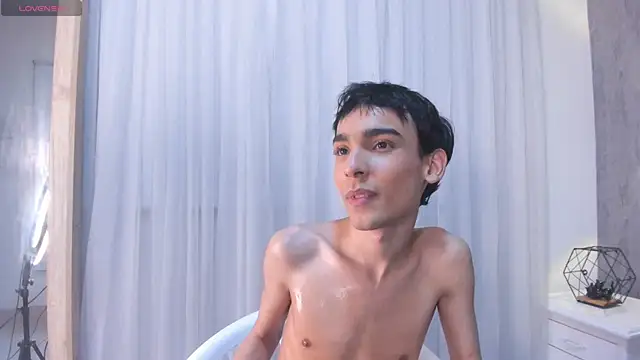Andy_vergara1 Webcamshow