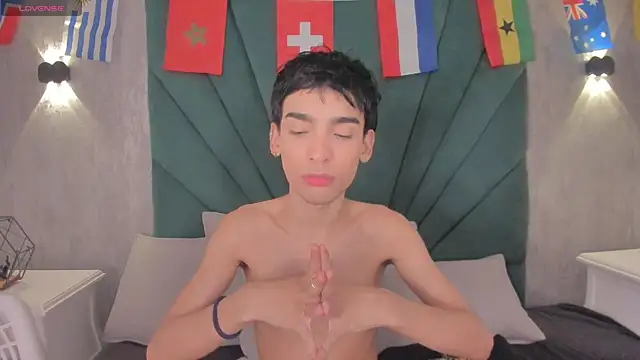 הופעת וובקאם של Andy_vergara1