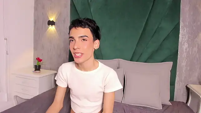 Andy_vergara1 Adlı Modelin Web Kamerası Şovu