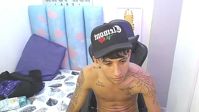 liam_play – webcam-show