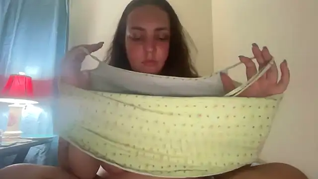 הופעת וובקאם של Anniehelen
