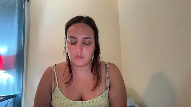 Pertunjukan Kamera Web Anniehelen