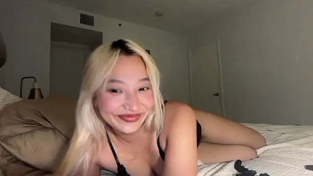 AngelGG_ Show in webcam