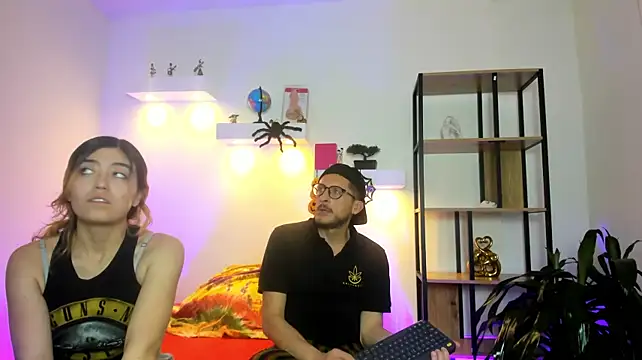 DarkRomanceXXX Шоу с уебкамера