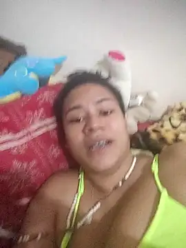 AntonellaMonroew Adlı Modelin Canlı XXX Sohbeti