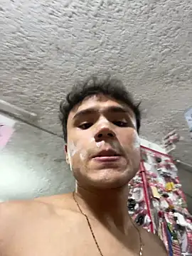 Cumpsychotic Webcamshow