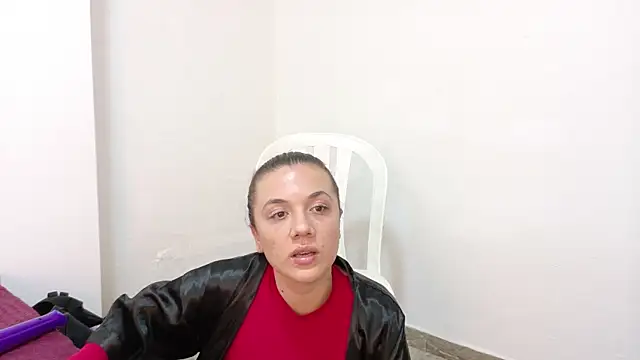 Katia_Rose23 live-chat rom