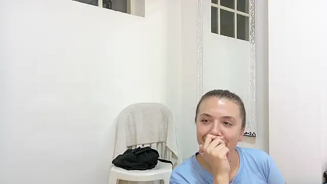 Katia_Rose23n Live chat-huone