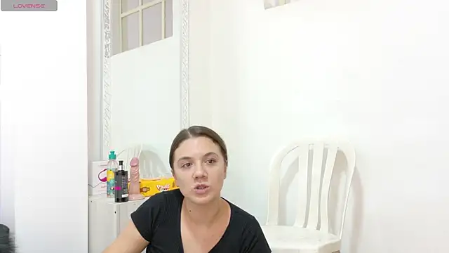 Katia_Rose23 Chat XXX in diretta