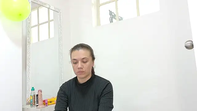 Katia_Rose23: онлайн-секс-чат