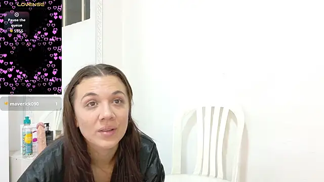 Katia_Rose23 Adlı Modelin Canlı XXX Sohbeti
