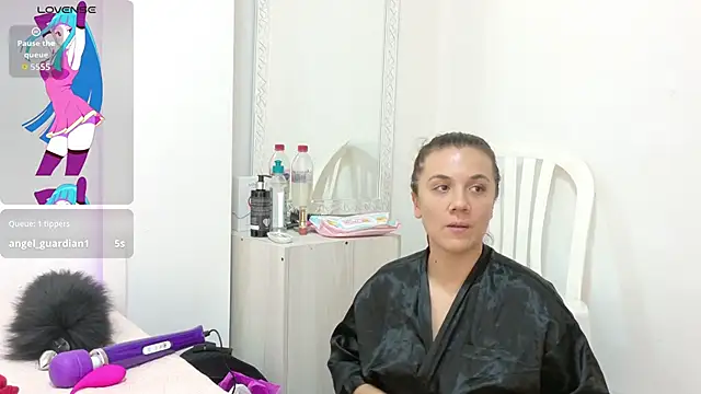 دردشة Katia_Rose23 الجنسية المباشرة