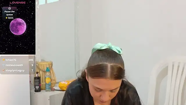 Katia_Rose23のライブXXXチャット