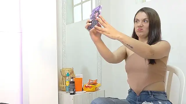 دردشة Katia_Rose23 الجنسية المباشرة