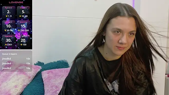 Katia_Rose23 Chat XXX in diretta