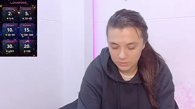 Katia_Rose23 XXX чат на живо