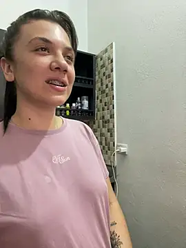Chat XXX en directo de Katia_Rose23