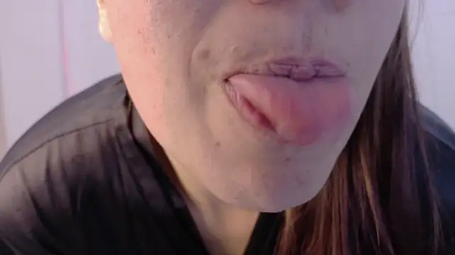 Katia_Rose23のライブXXXチャット