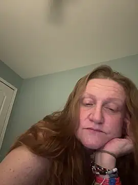 Kellilyn10's Live XXX Chat