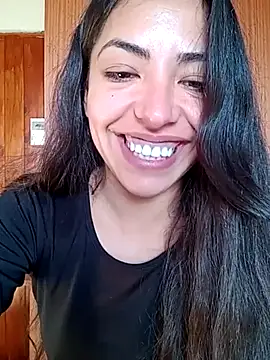 CasiTuya – Live XXX-chat