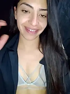 CasiTuya's Live XXX Chat